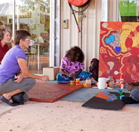 Ngurratjuta Iltja Ntjarra Many Hands Art Centre - Accommodation Perth