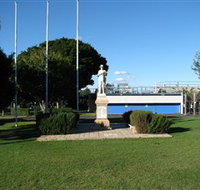 Oxley War Memorial - Accommodation Perth