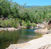 Mount Elliot Bowling Green Bay National Park - Accommodation Perth