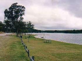 Storm King Dam - Perth Resorts 0