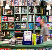 Lorne Beach Books - Accommodation Perth