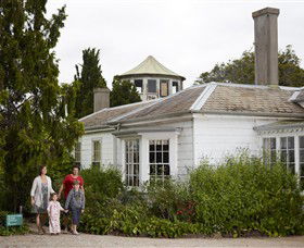 The Heights Heritage House And Garden - Accommodation Perth 0