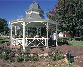 Muir House Art Gallery - Perth Resorts 0