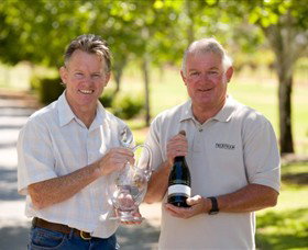 Trentham Cliffs NSW Perth Resorts