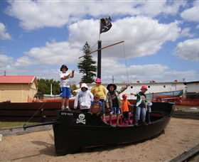 Queenscliffe Maritime Museum - Perth Resorts 4