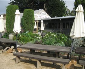 T'Gallant Winemakers - Accommodation Perth 1