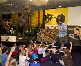 National Dinosaur Museum - Accommodation Perth 1