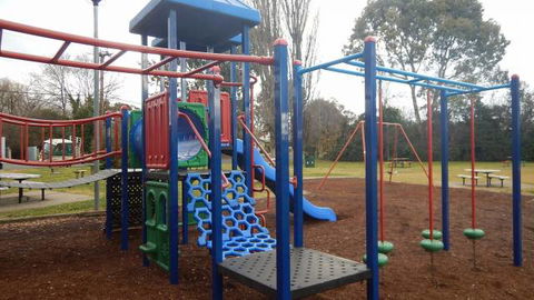 Coronation Park Yass - Accommodation Perth 3