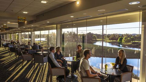 Gungahlin Lakes Golf And Community Club - Accommodation Perth 4
