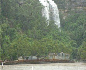 The Riverboat Postman - Accommodation Perth 4