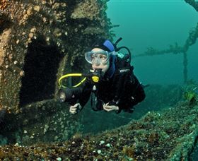 Ex-Hmas Adelaide Dive Site - Accommodation Perth 0