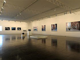 Hugo Michell Gallery - Accommodation Perth 1