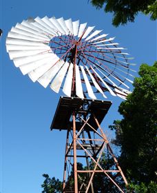 Barcaldine Windmill - Accommodation Perth 1