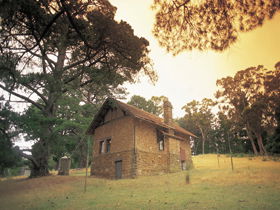 Heysen - The Cedars - Accommodation Perth 0