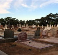 Langhorne Creek Cemetery - Accommodation Perth