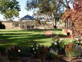 Currency Creek Winery And Restaurant - Perth Resorts 0