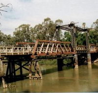 Swan Hill - Murray River Road Bridge - Accommodation Perth
