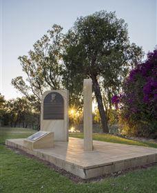 St George Pilots Memorial - Perth Resorts 0