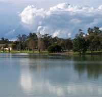 Gum Bend Lake - Accommodation Perth