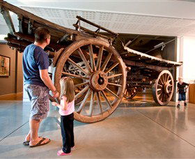 Western Plains Cultural Centre - Accommodation Perth 1