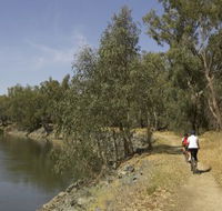 Wiradjuri Walking Track - Perth Resorts