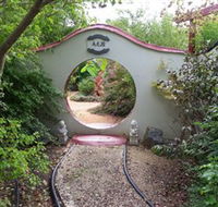 Black Dragon Gardens Wulong Yuan - Accommodation Perth