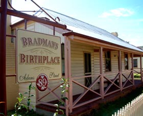Bradmans Birthplace Museum Cootamundra - Accommodation Perth 1