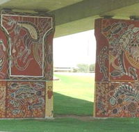 Cowra Bridge Pylons - Accommodation Perth