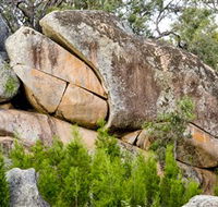 Frog Rock - Accommodation Perth
