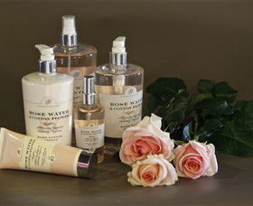 Judy Chirnside Flowers - Accommodation Perth 2