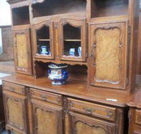 Pegasus Antiques - Accommodation Perth