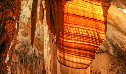 Junction Cave - Accommodation Perth 2