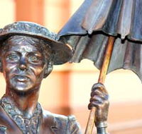 Mary Poppins Statue - Accommodation Perth