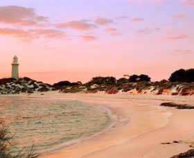 Monk Art Photography And Gallery - Perth Resorts 3