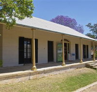 Experiment Farm Cottage