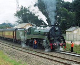 Robertson Heritage Railway Station - Accommodation Perth 1