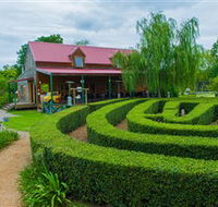Amazement Farm and Fun Park / Cafe and Farmstay Accommodation - Accommodation Perth