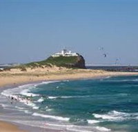 Nobbys Beach - Accommodation Perth
