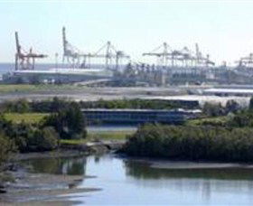Port Of Brisbane Visitors Centre - Accommodation Perth 3