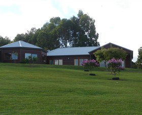 Roses Vineyard And Animal Farm - Perth Resorts 4