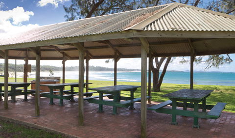 Woolgoolga Beach And Headland - Accommodation Perth 2