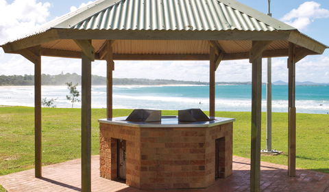 Woolgoolga Beach And Headland - Accommodation Perth 3