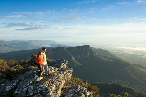 Autopia Tours - Accommodation Perth 11