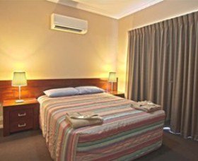 Cable Beachside Villas - Perth Resorts 14