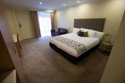 Ibis Styles Orange - Accommodation Perth 2