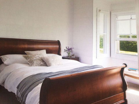 All Saints Bed And Breakfast - Accommodation Perth 0