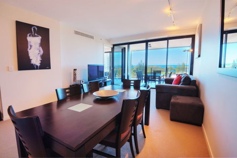 Ultra Broadbeach - Perth Resorts 8
