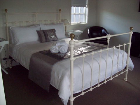 Calgary Accommodation & Killara Accommodation - Accommodation Perth 1