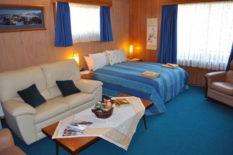 Sages Haus Bed And Breakfast - Perth Resorts 2