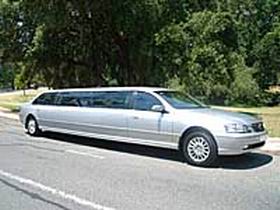 In Vogue Limousines - Perth Resorts 5